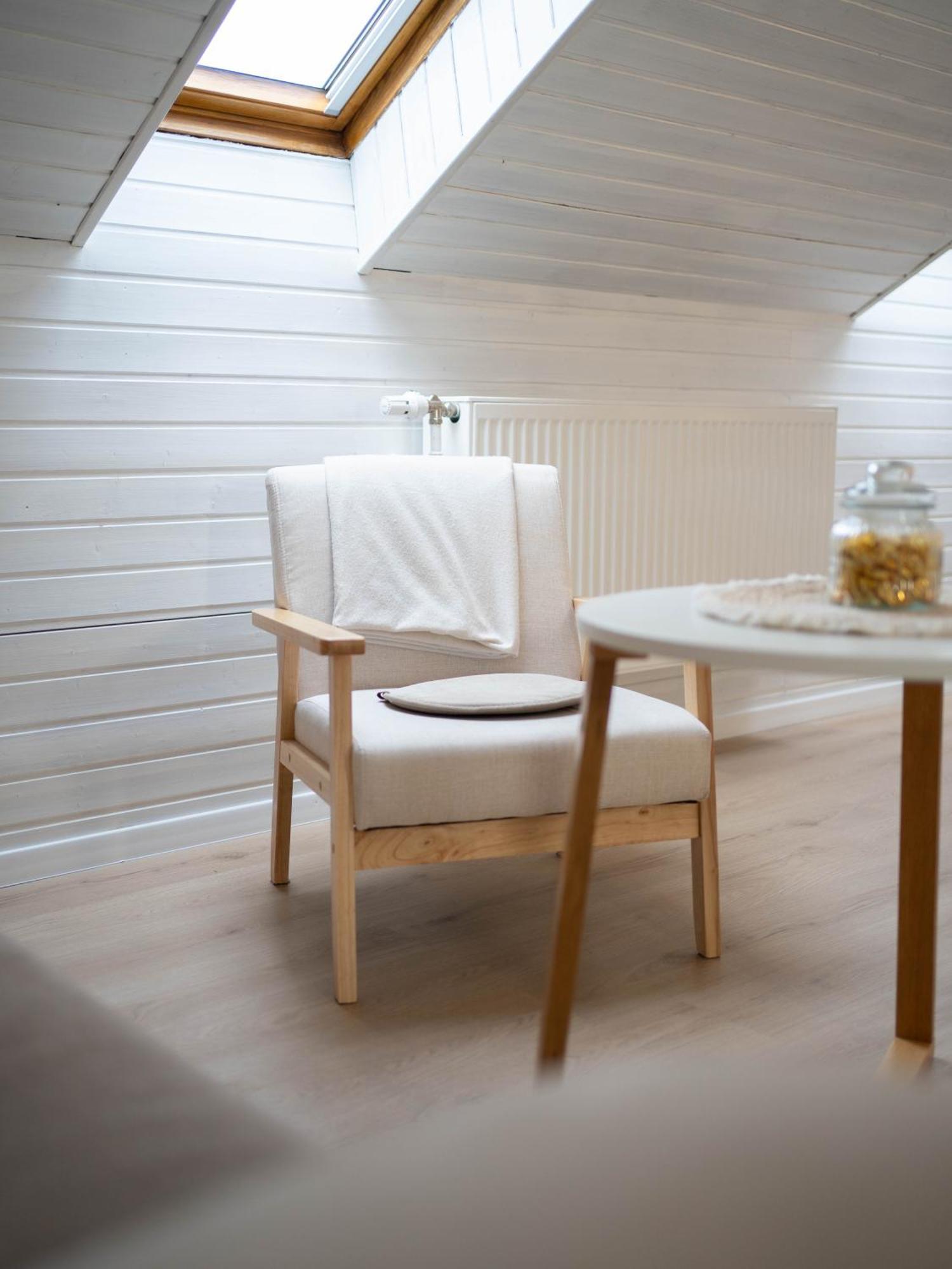 Charmantes Apartment Mit Balkon Mindelheim Eksteriør bilde